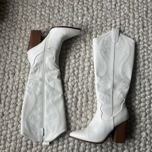 Heeled White Cowboy Boots